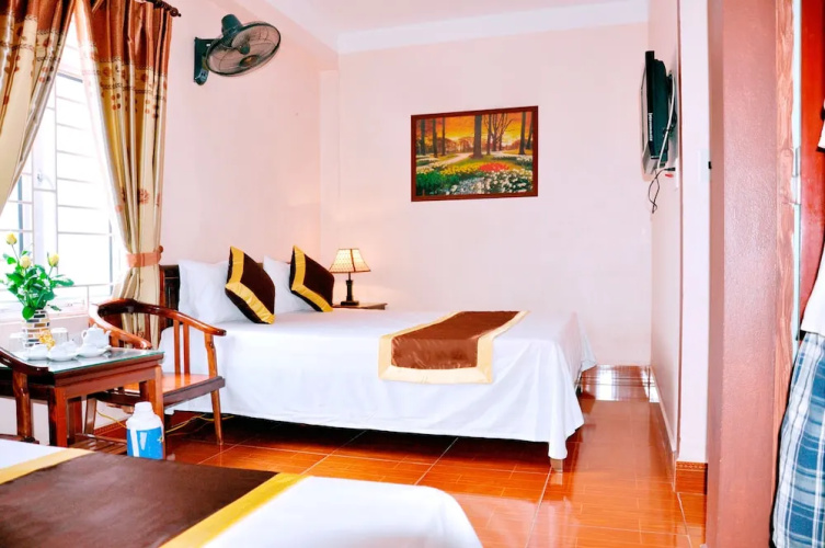 Ha Minh Hotel