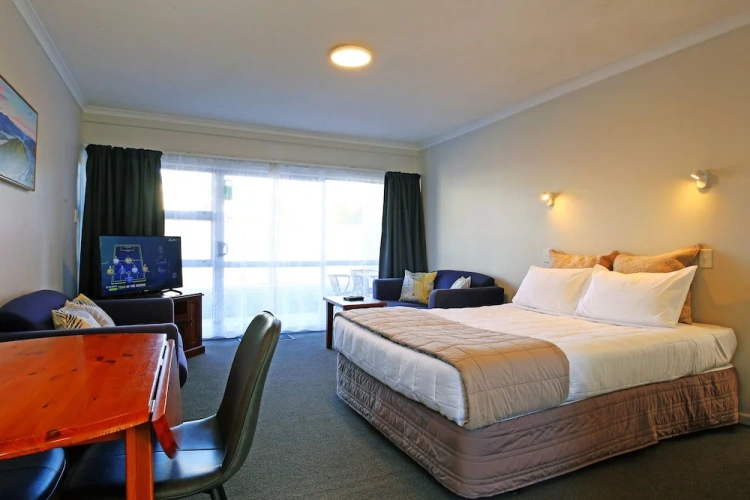 1 Bedroom Superior Apartment