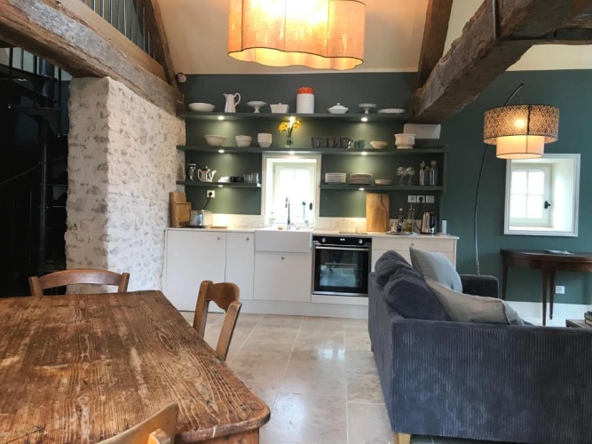2 Bedrooms Cottage