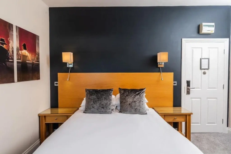 Superior Single room