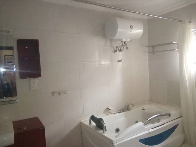 Eskimo suites