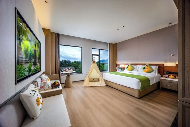 Standard Double Family room with courtyard view