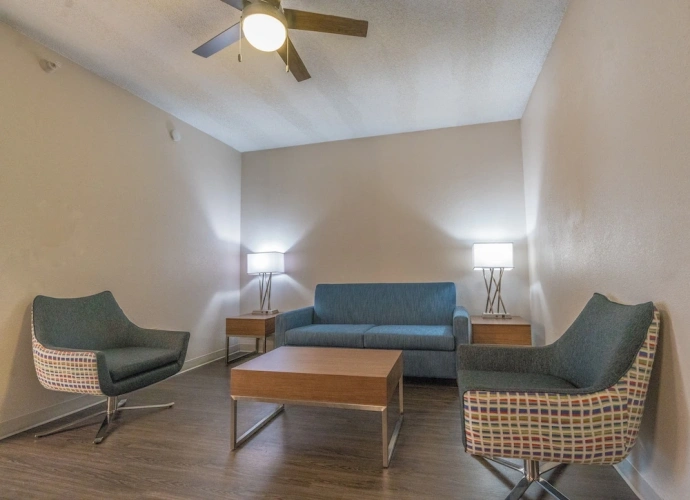 1 Bedroom Suite