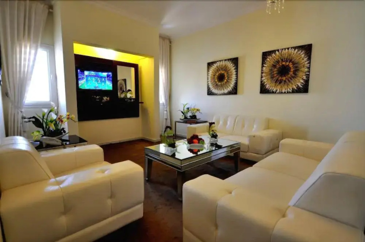 Dellmon Shrouq Hotel