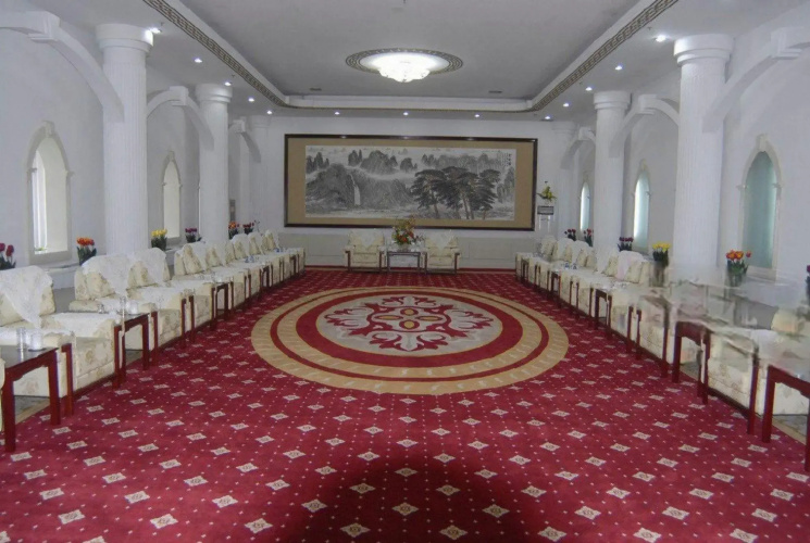 Dongfang Hotel