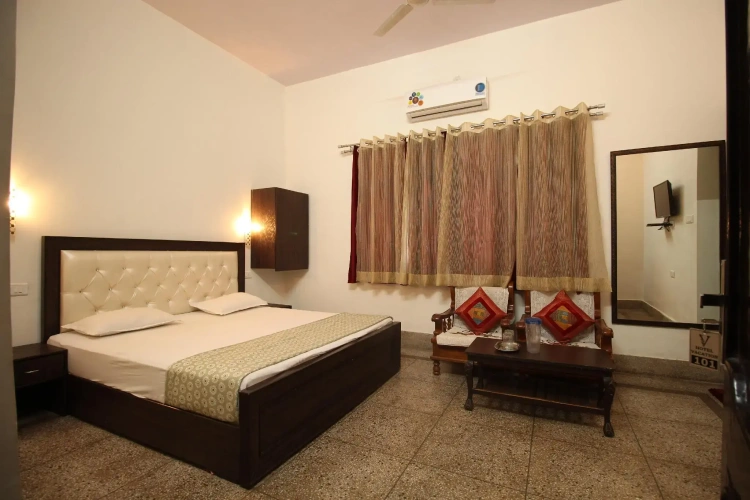 Deluxe Double room