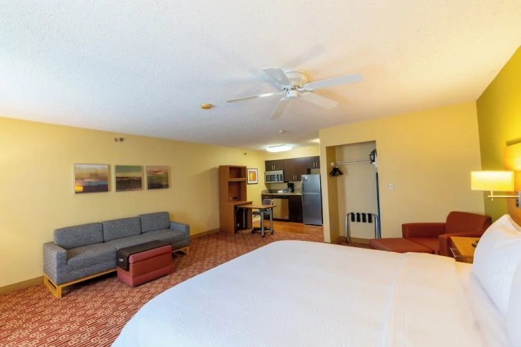 Double Suite