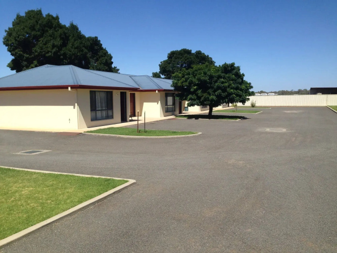 Coro Club Motel