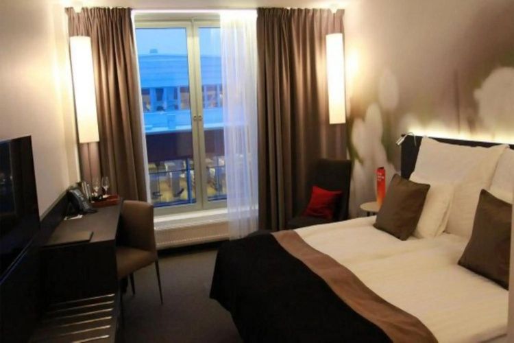 Clarion Hotel Sense