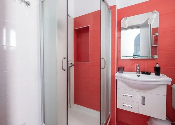 2 Bedrooms Classic Apartment with city view