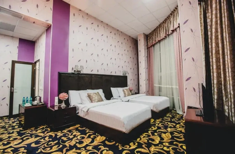 Deluxe Twin Suite