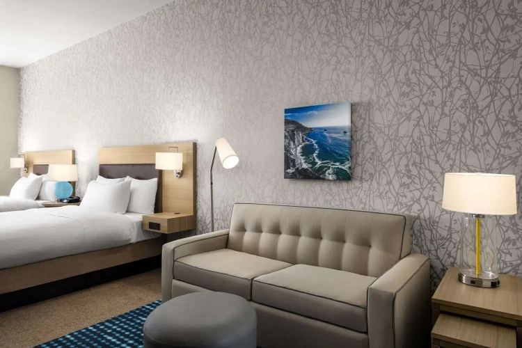 Quadruple Suite