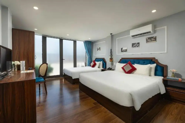 Elegance Premium Hotel