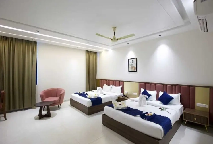 Superior Twin room