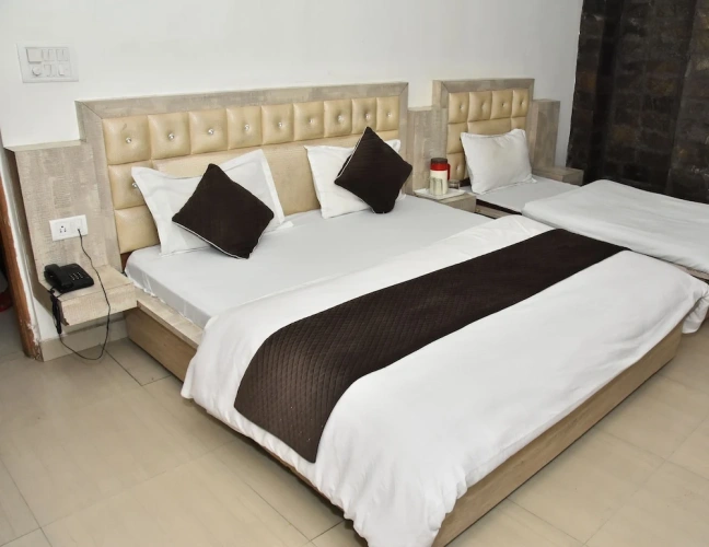 Superior Triple room