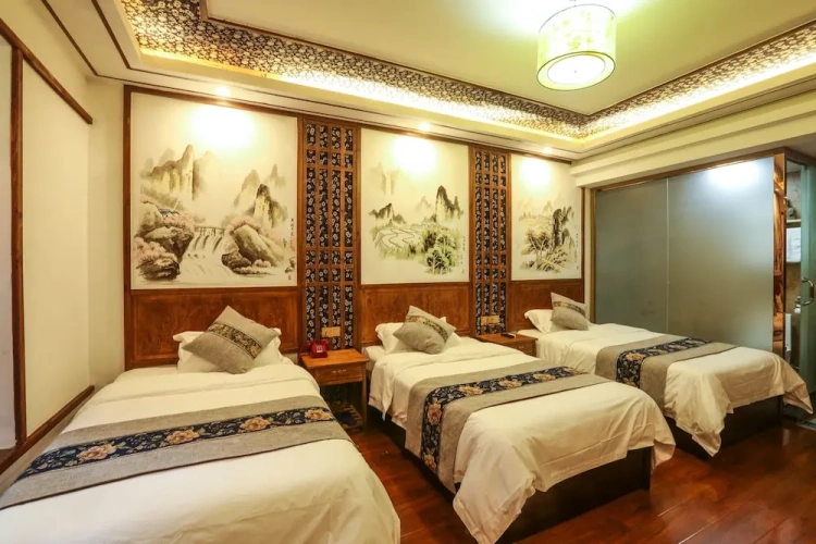 Superior Triple room