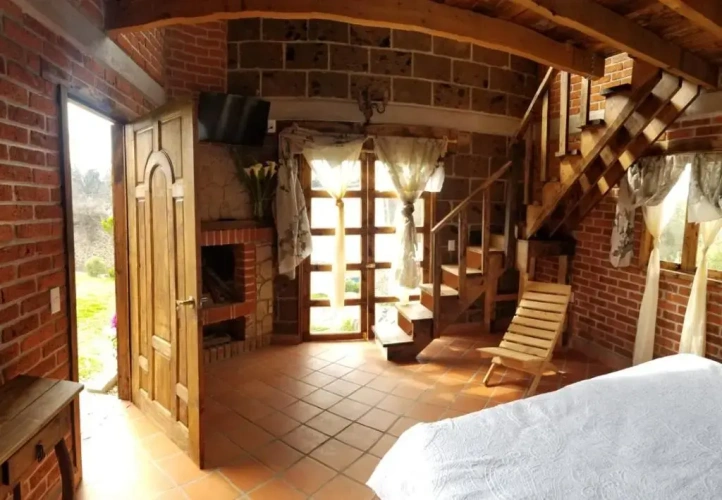 2 Bedrooms Cottage