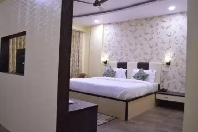 Hotel Sun Shine & Resort Satna