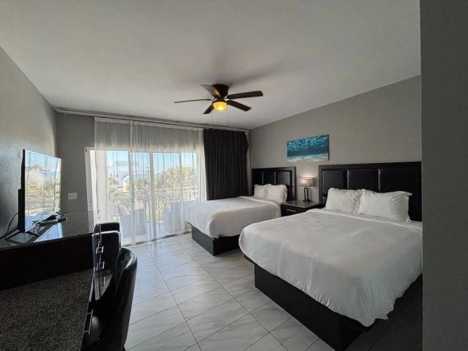 Standard Quadruple Family room with balcony and with view