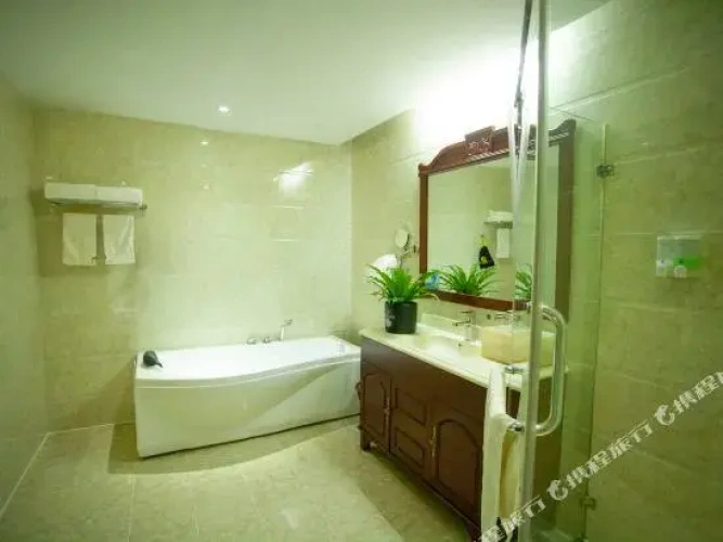Deluxe Double Suite