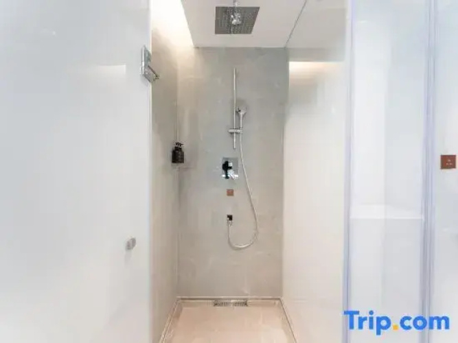 Kaiyuan Mingting Hotel in Nyingchi
