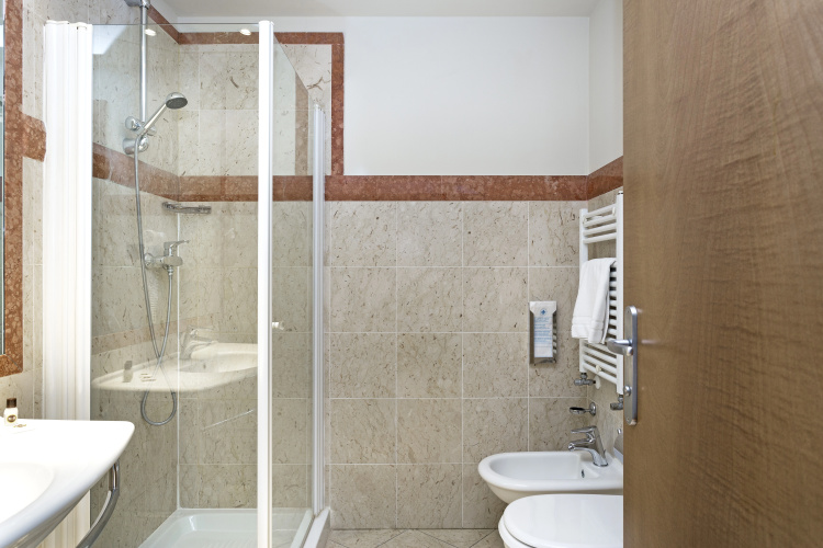 B&B HOTEL Padova photo 14