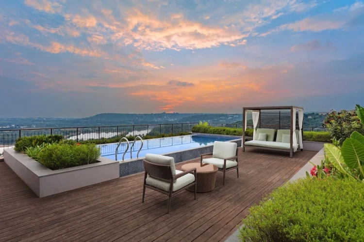 Luxury Double Penthouse Suite with river view