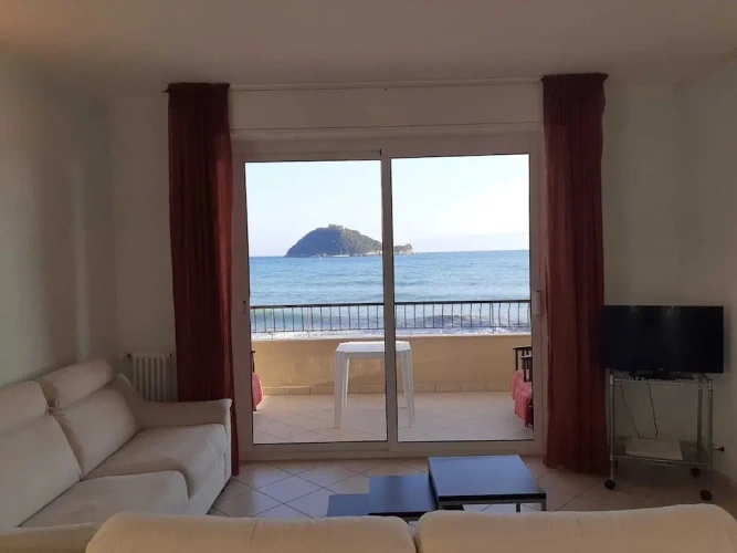 1 Bedroom Superior Apartment with balcony and with sea view