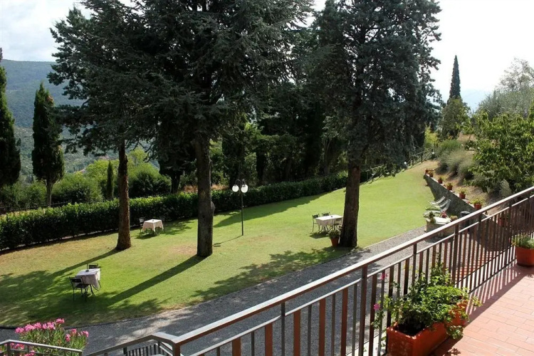 Villa Valenza