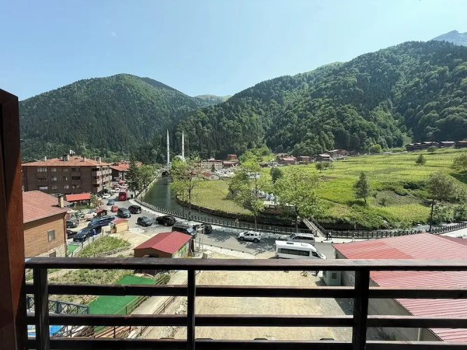 Mavro Uzungöl