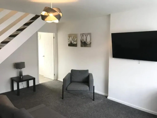 2 Bedrooms Apartment
