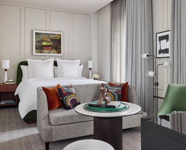 Deluxe Double room with city view
