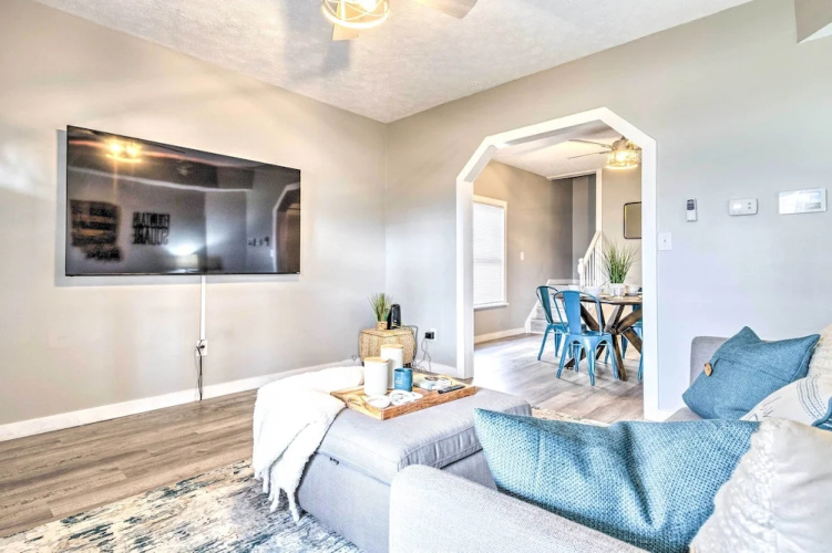 Pet-friendly Indianapolis Townhome w/ Yard!