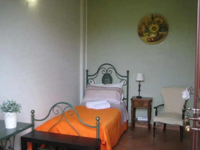 Standard Single room
