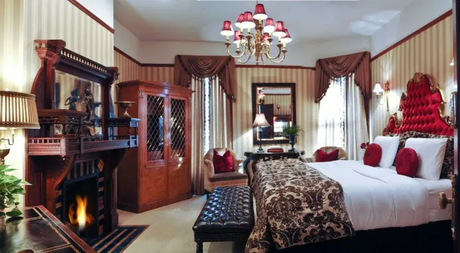 Baker House Hotel
