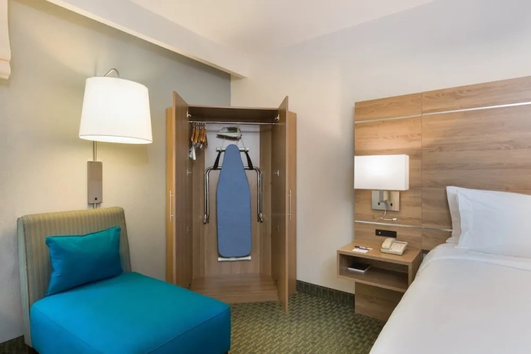 Standard Double room with view