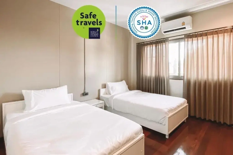 Standard Twin room