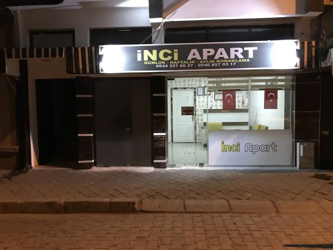 Inci Apart