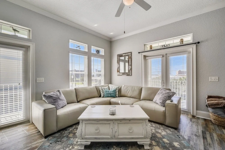Standard room with balcony