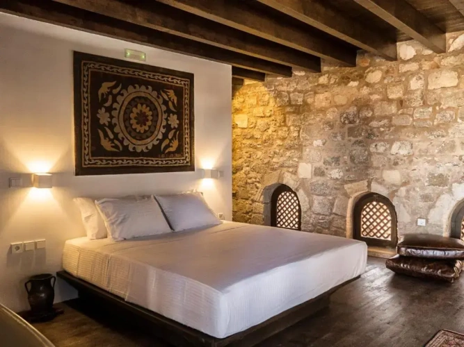 Deluxe Double Basement room
