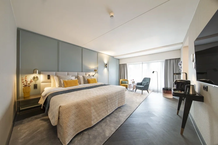 Junior Suite with balcony