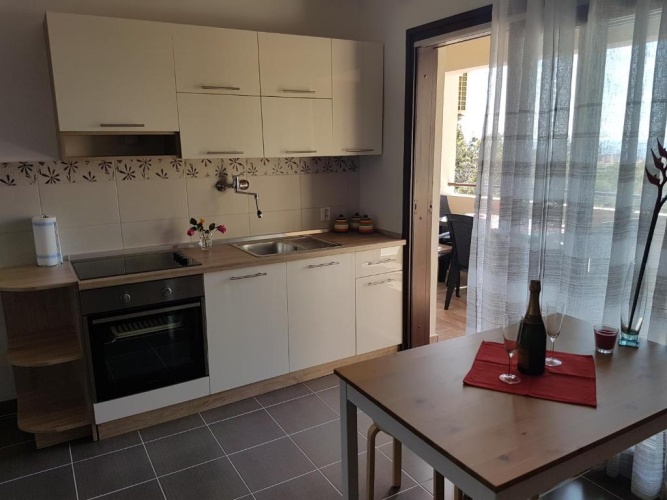 Apartment with sea view