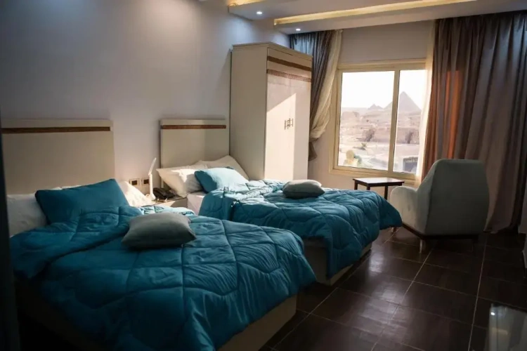Deluxe Double Pyramids view room