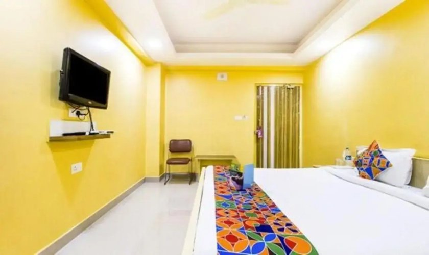 FabHotel Amaltas