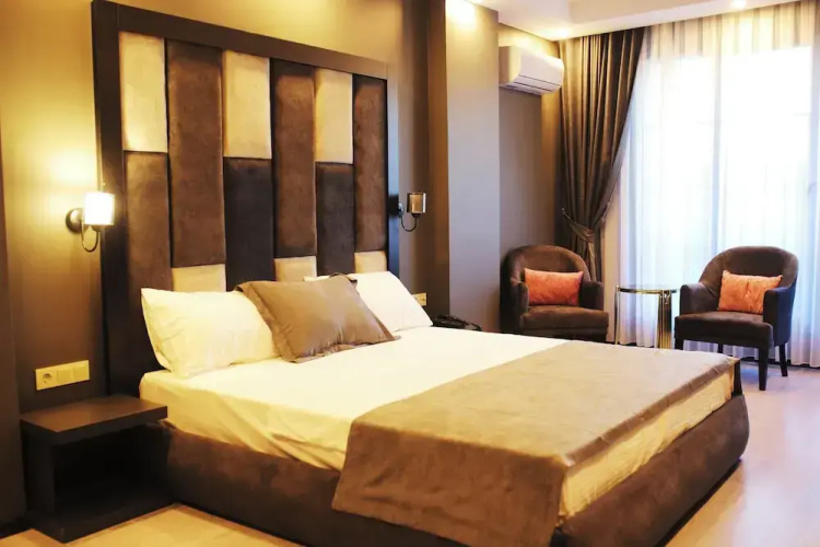 Oneday Suit Hotel