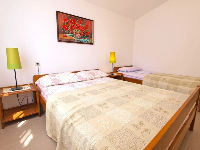 2 Bedrooms Apartment