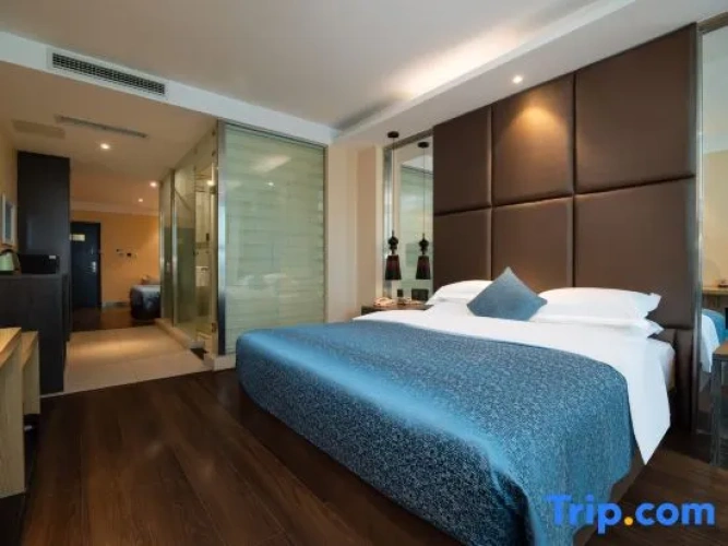 Twin Family Suite