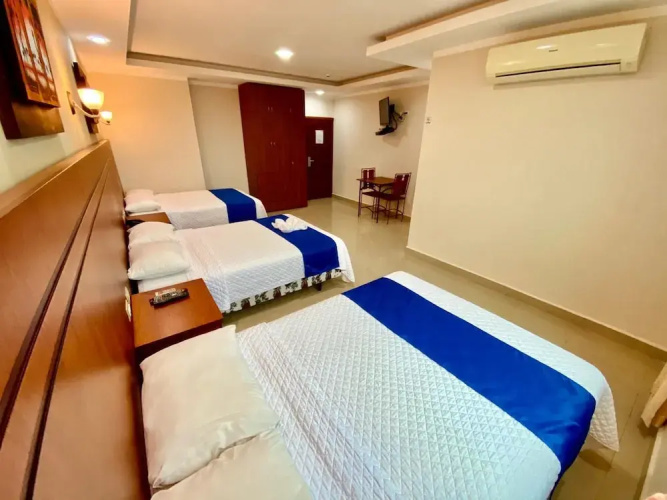 Hotel Adriands