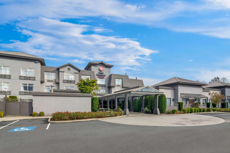 Best Western Plus Pitt Meadows Inn & Suites photo 23