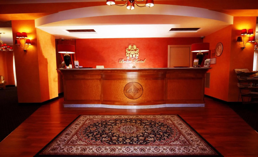 Bräm Hotel